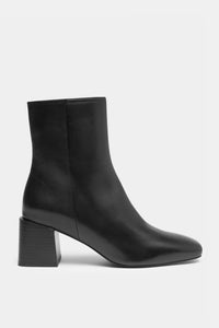 KIARA HEELED LEATHER BOOT | BLACK