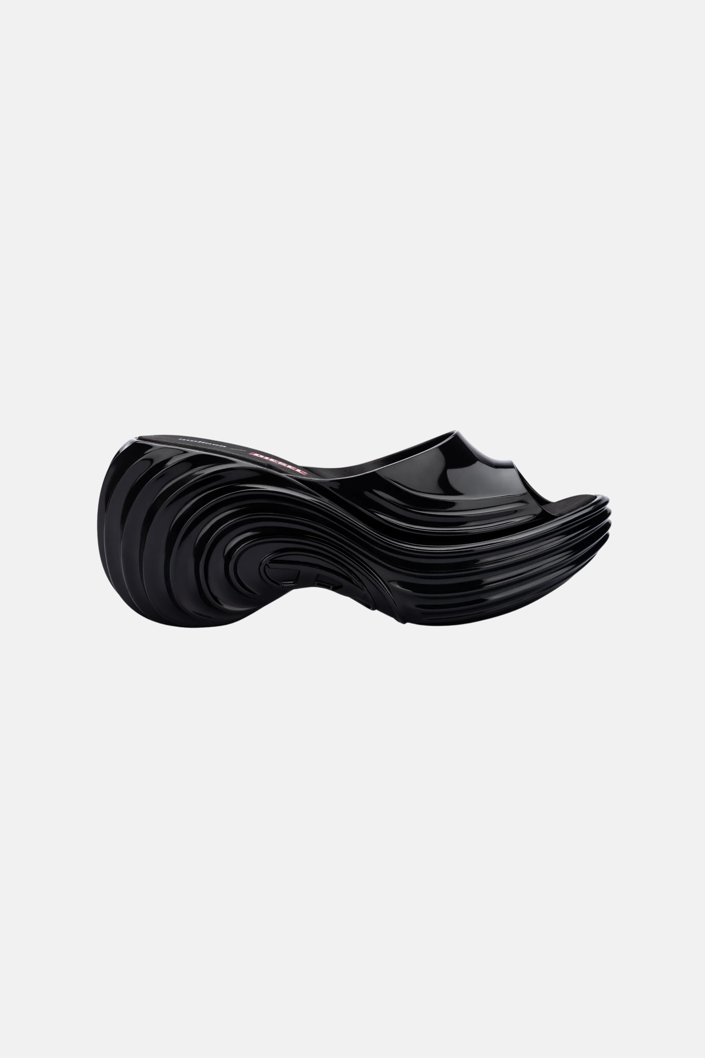 MELISSA QUANTUM PLATFORM + DIESEL | BLACK