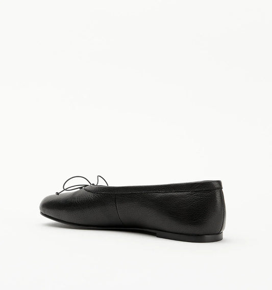 ALIAS MAE LANA TABI | BLACK TUMBLE