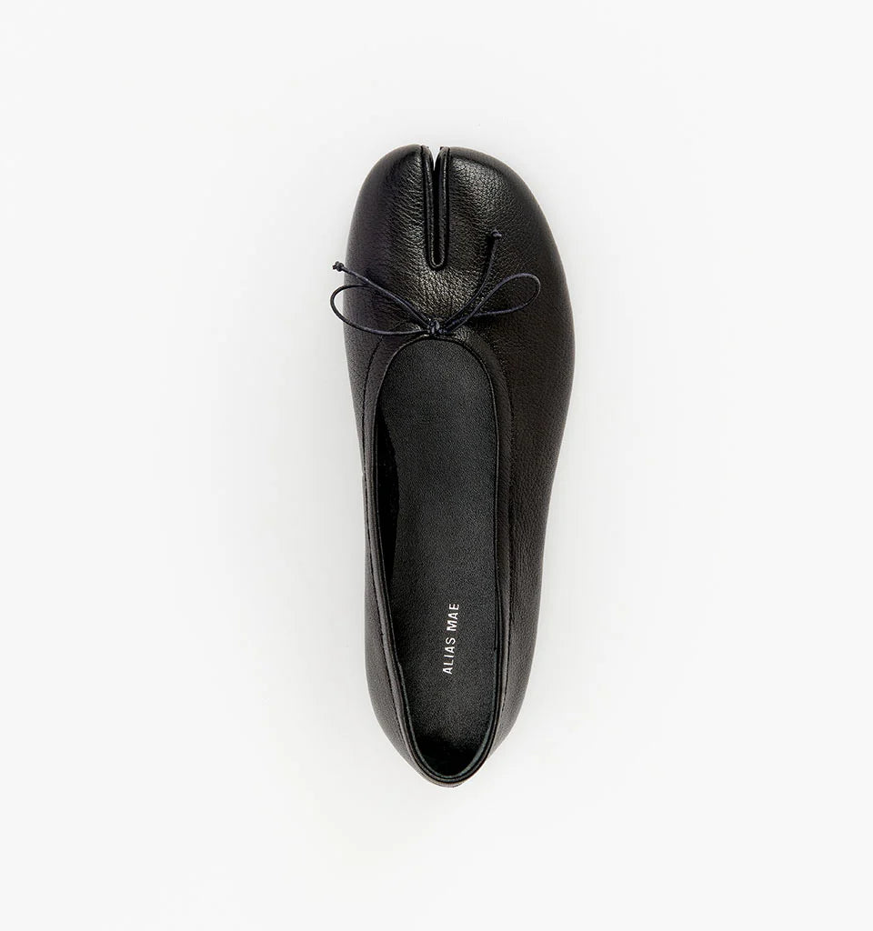 ALIAS MAE LANA TABI | BLACK TUMBLE