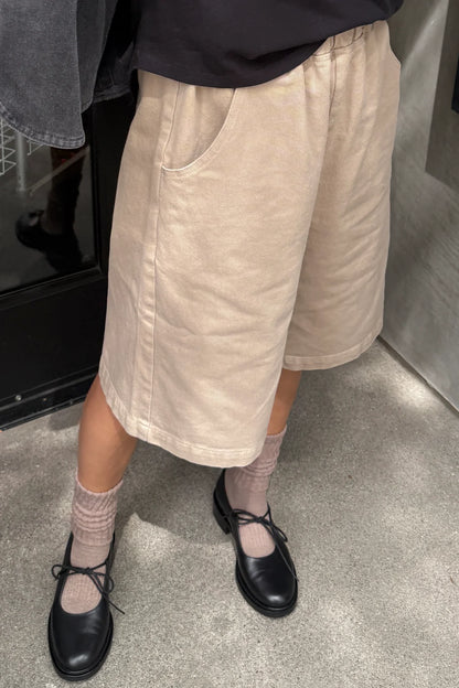 Le Bon Shoppe Liam Bermuda Shorts Taupe