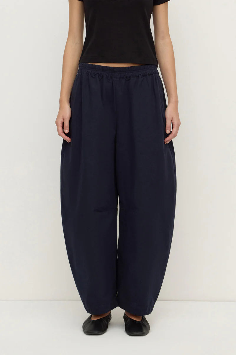 Assembly Label Lola Barrel Pant Navy