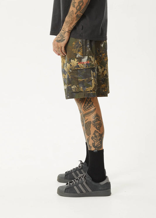 NINETY EIGHTS CARGO SHORTS | FIND ME