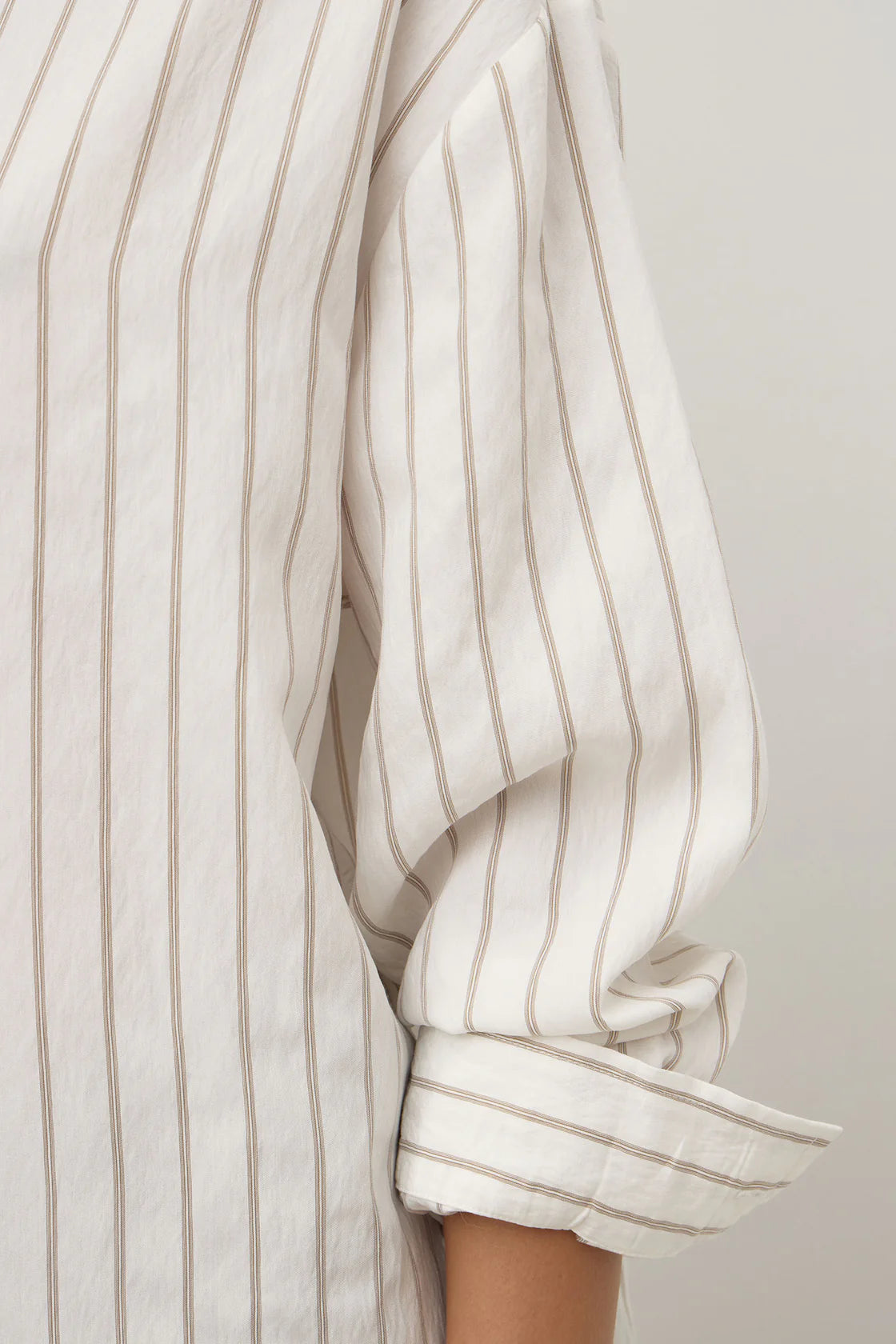 MAEVE LONGLINE SHIRT | TAUPE CREAM STRIPE