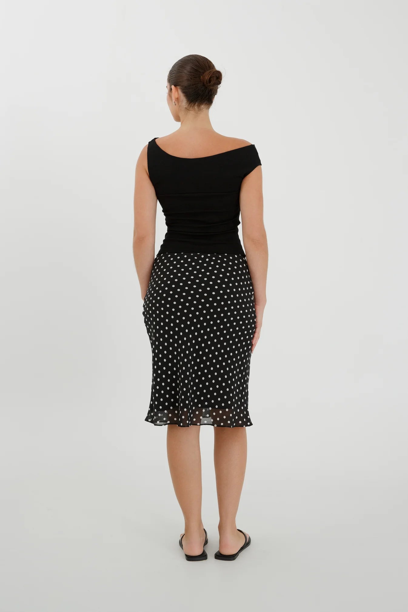 BIAS KNEE SKIRT | POIS NERA