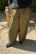 Le Bon Shoppe Parachute Pants Olive