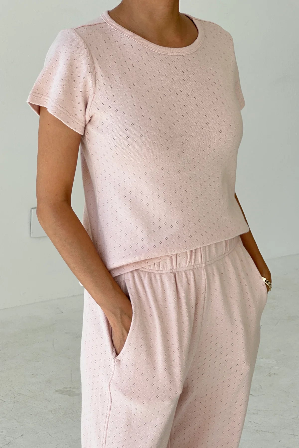 POINTELLE BABE TEE | BABY PINK