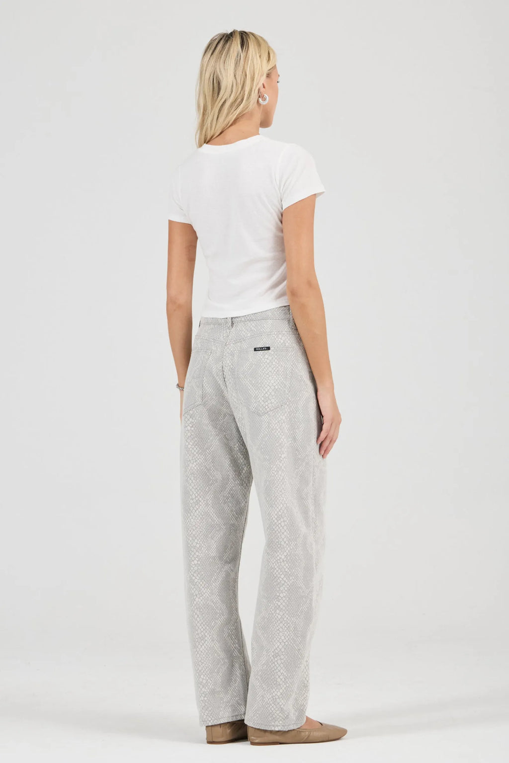 ARC BARREL JEAN LONG | PYTHON