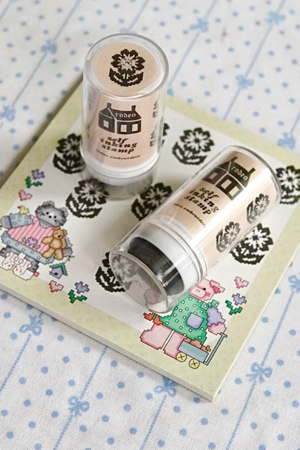 Rodeo Embroidery Flower Self Inking Stamp