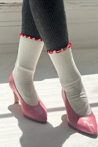 RUFFLED MODAL SOCKS | CREAM / RED EDGE