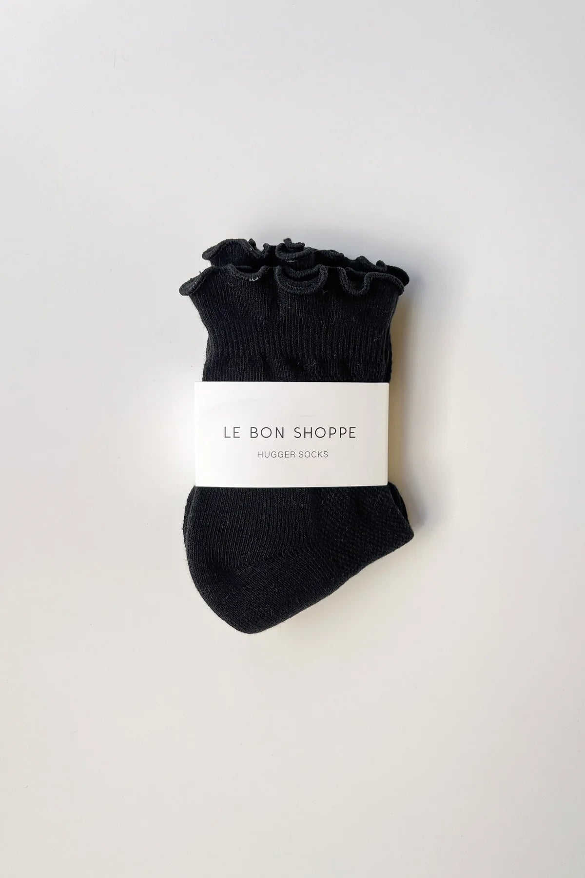 RUFFLED HUGGER CREW SOCKS | BLACK / BLACK