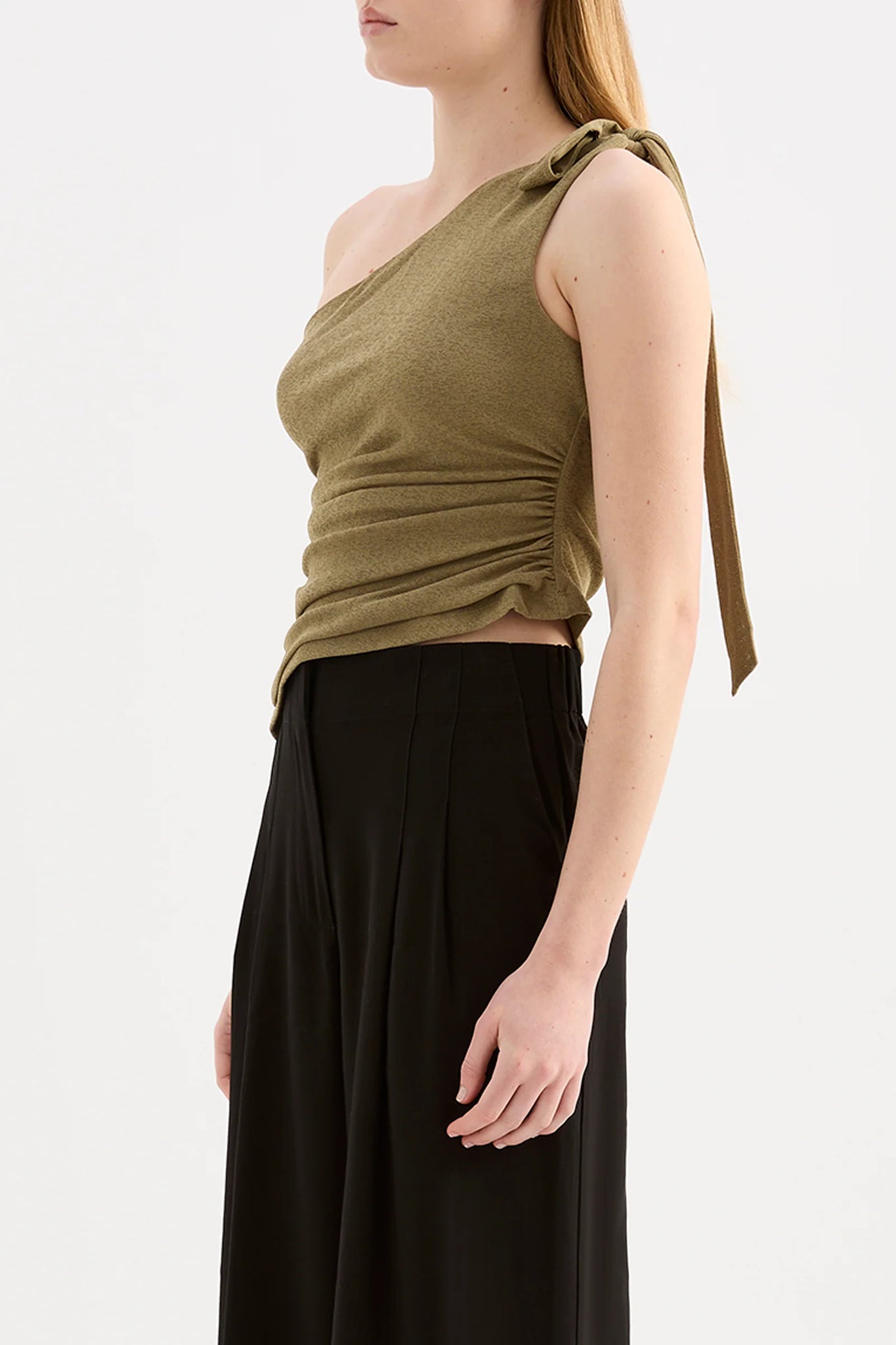 FIORA MESH TOP | DEEP OLIVE
