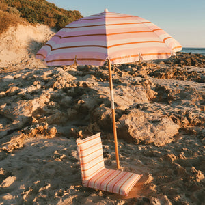 FOLDING BEACH SEAT SUMMER STRIPE | STRAWBERRY SORBET