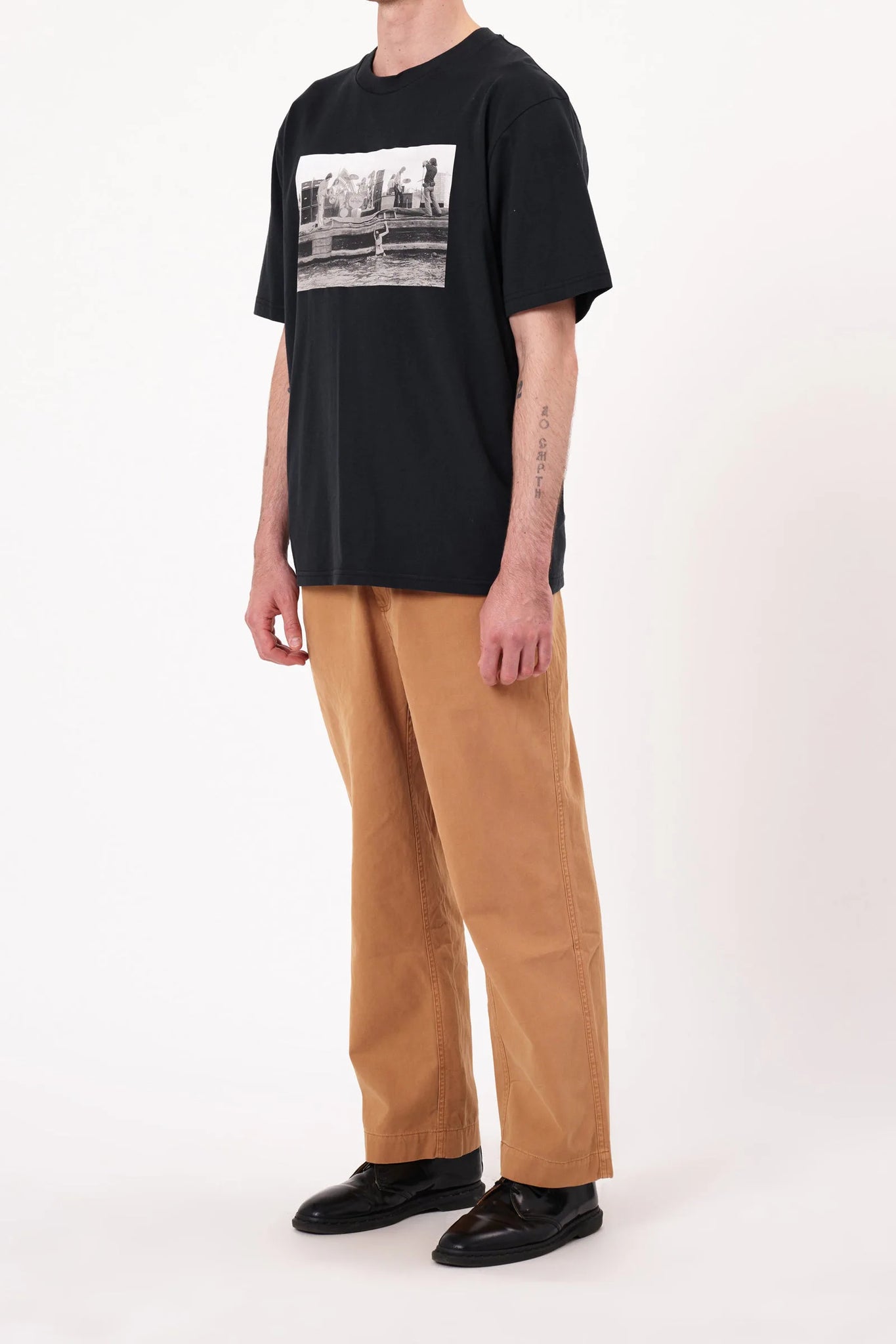 BIG FAN TEE | BLACK