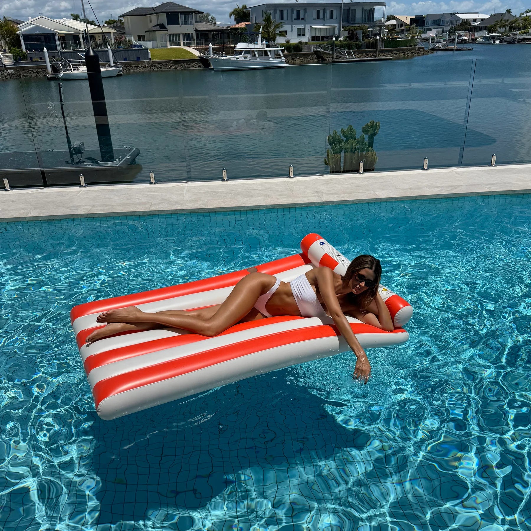 LUXE LILO | TOMATO RED STRIPE