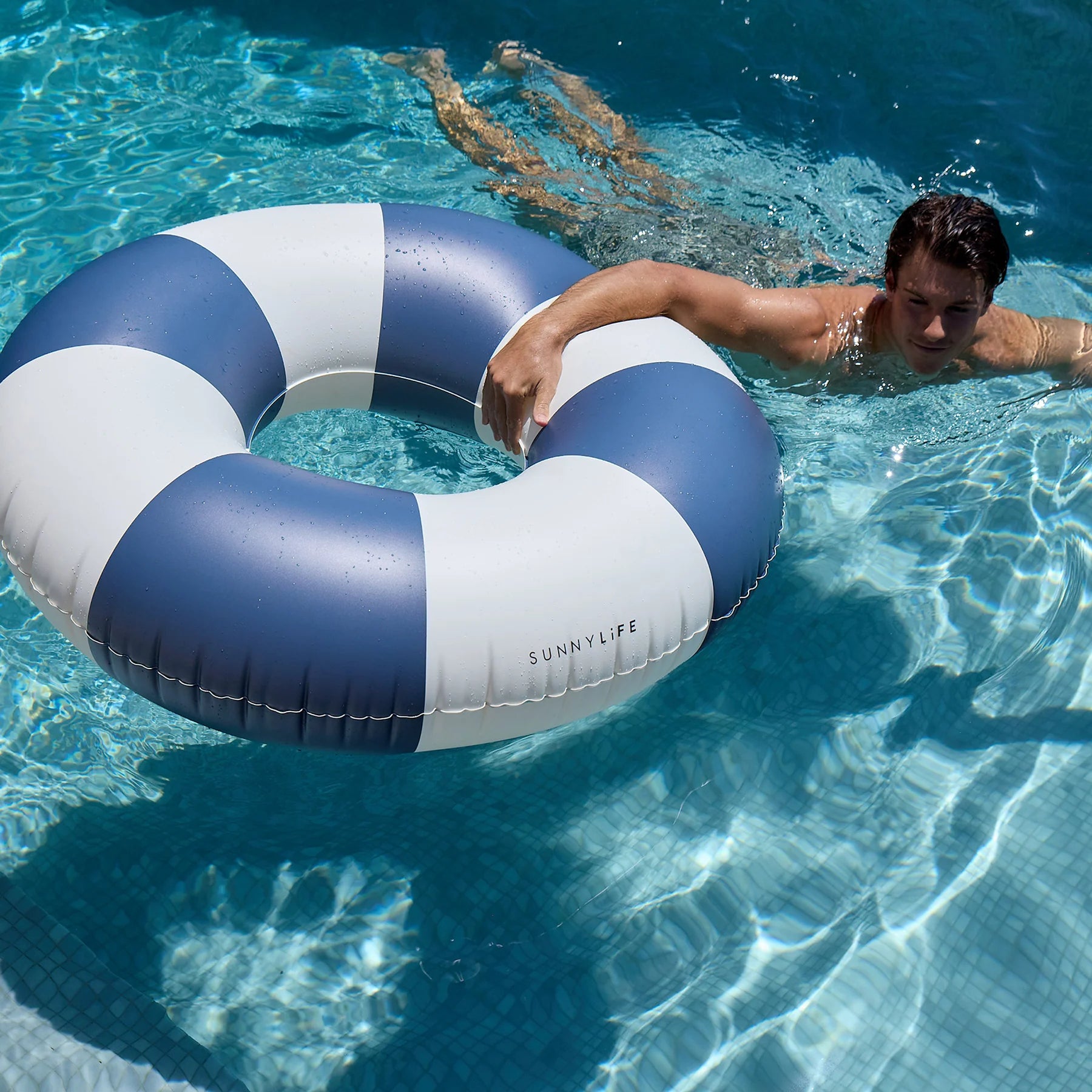 POOL RING | NAVY STRIPE