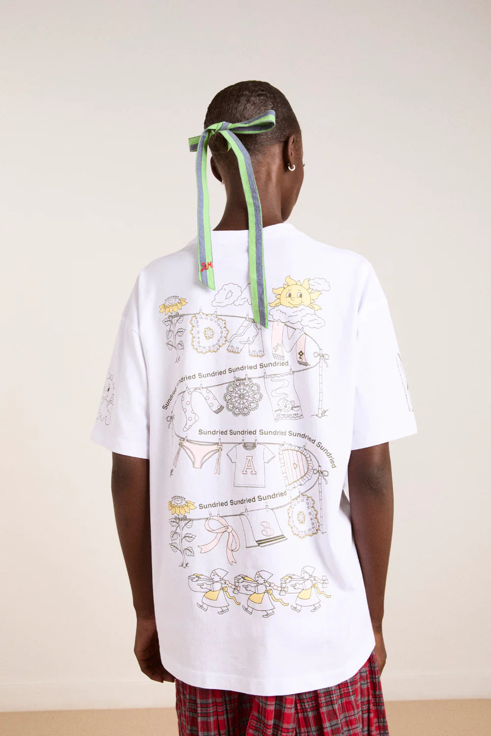 SUNDRIED WASHING LINE BOYFRIEND TEE | WHITE