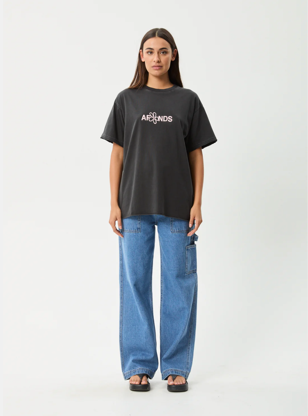 FROLIC OVERSIZED TEE| STONE BLACK