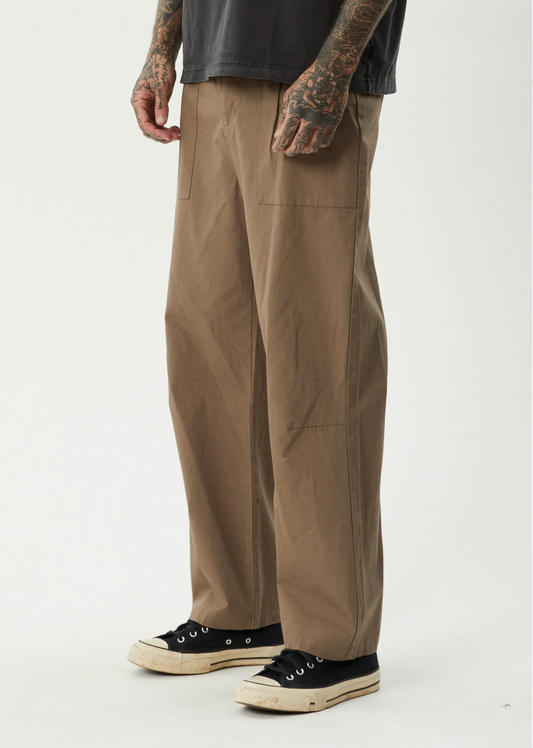 GLIDER PLEATED PANTS | FOSSIL