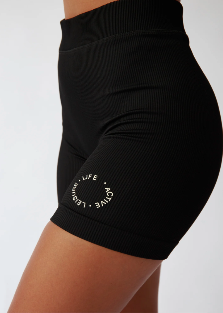 FINE RIBBED BIKER SHORT | ONYX BLACK