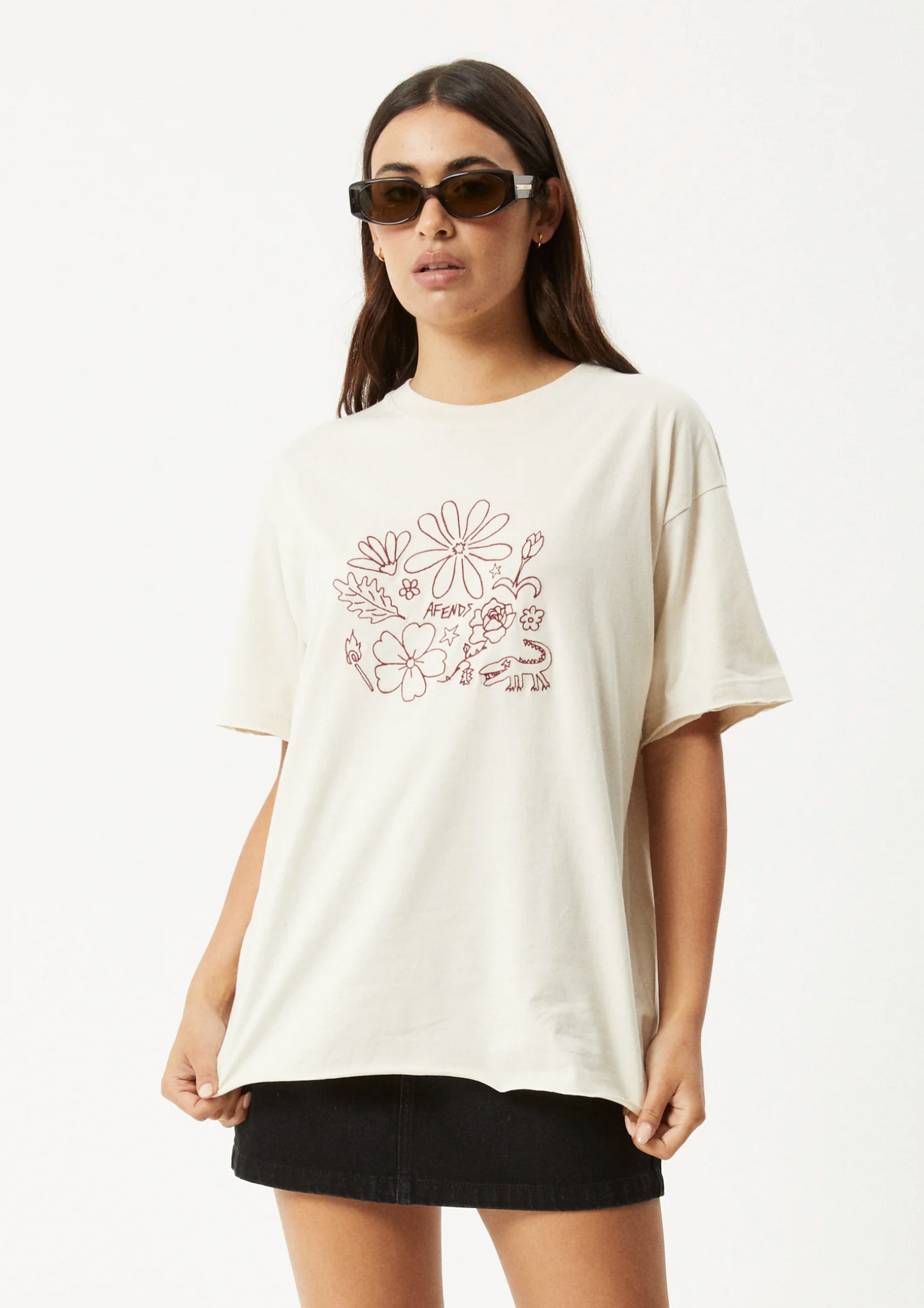 SHAPES OVERSIZED TEE | MOONBEAM