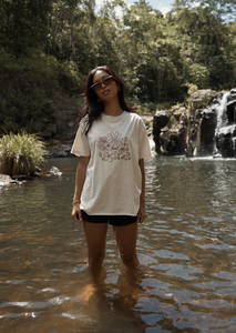 SHAPES OVERSIZED TEE | MOONBEAM
