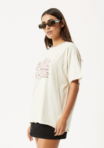 SHAPES OVERSIZED TEE | MOONBEAM