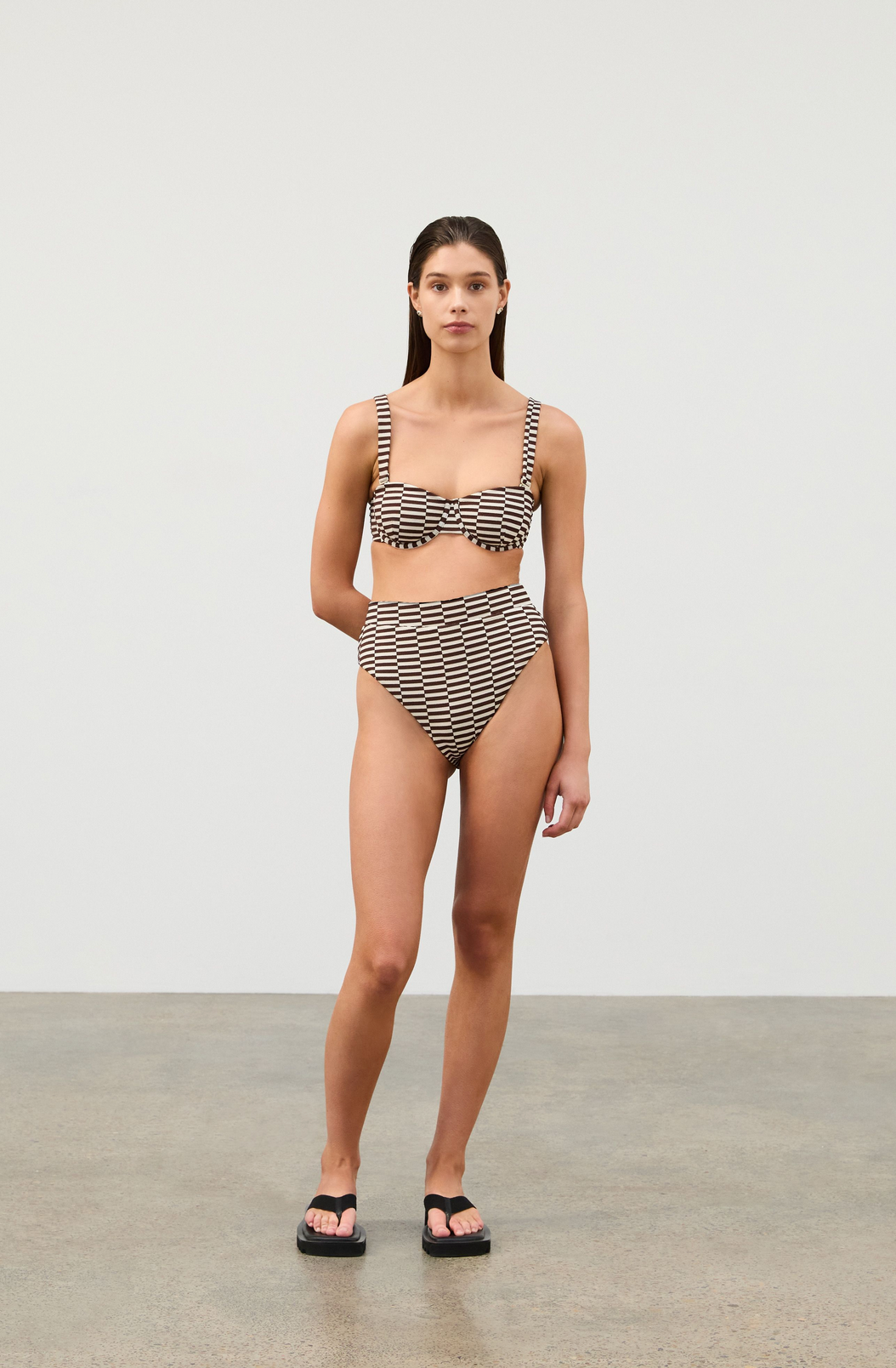 GRID TEXTURED BALCONETTE BRA CUP | COCOA