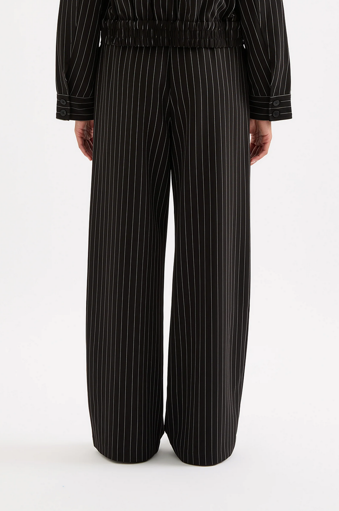 MAEVE PINSTRIPE PANT | BLACK PINSTRIPE