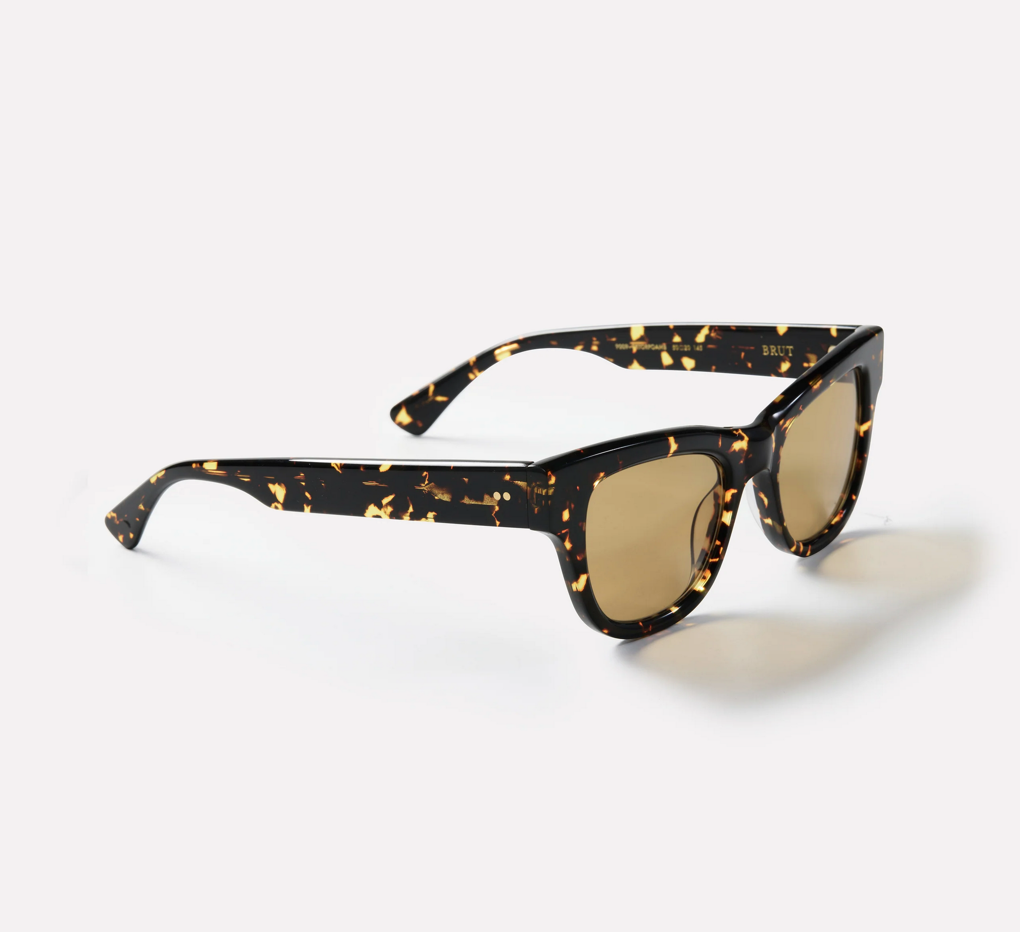 Brut - Crystal Dark Tortoise Polished / Amber