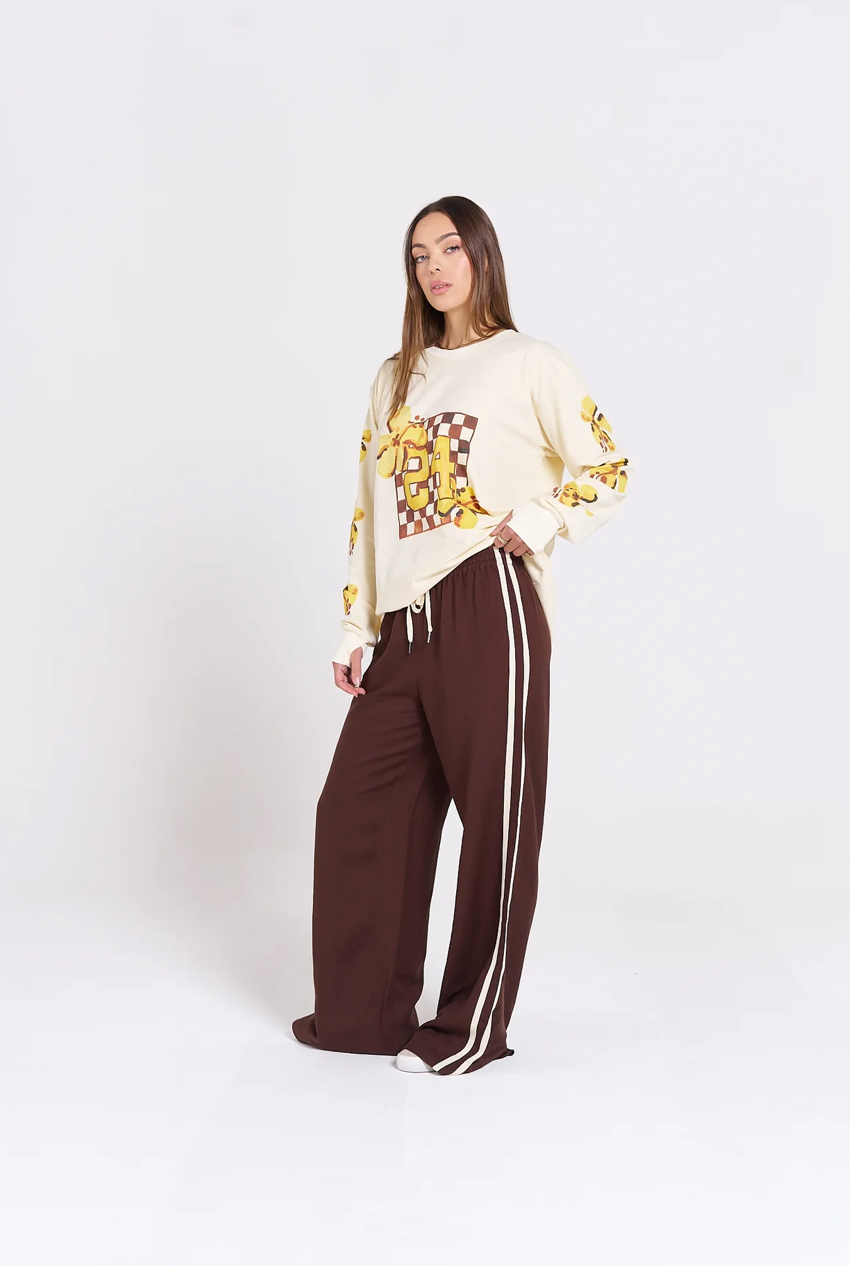 ISLAND SPORTS CLUB LONG SLEEVE TOP | SOFT BUTTER
