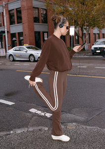 VIBRATION FLARE | BROWN/WHITE STRIPE