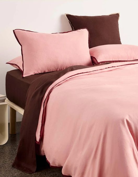 LINEN QUILT COVER | RHUBARB