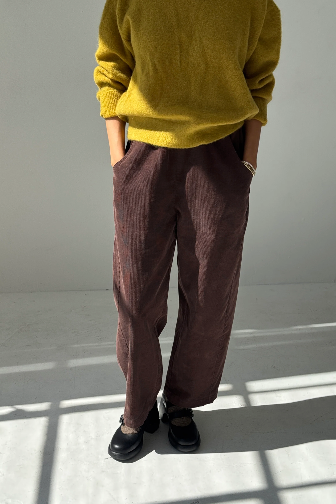 CORDUROY ARC PANTS | CHOCOLATE