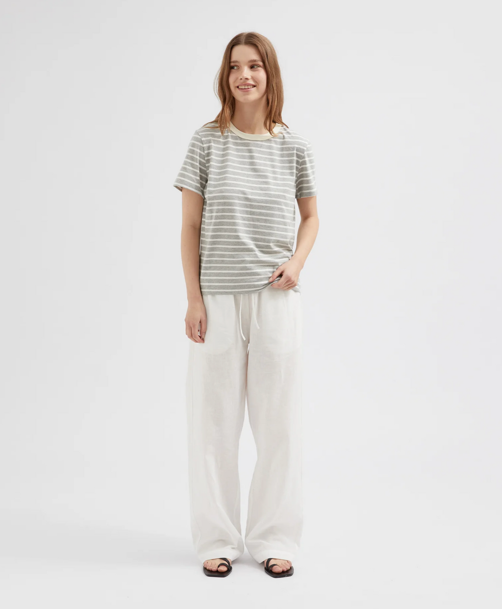 STRIPED STANDARD TEE | STRIPED GREY/BUTTER
