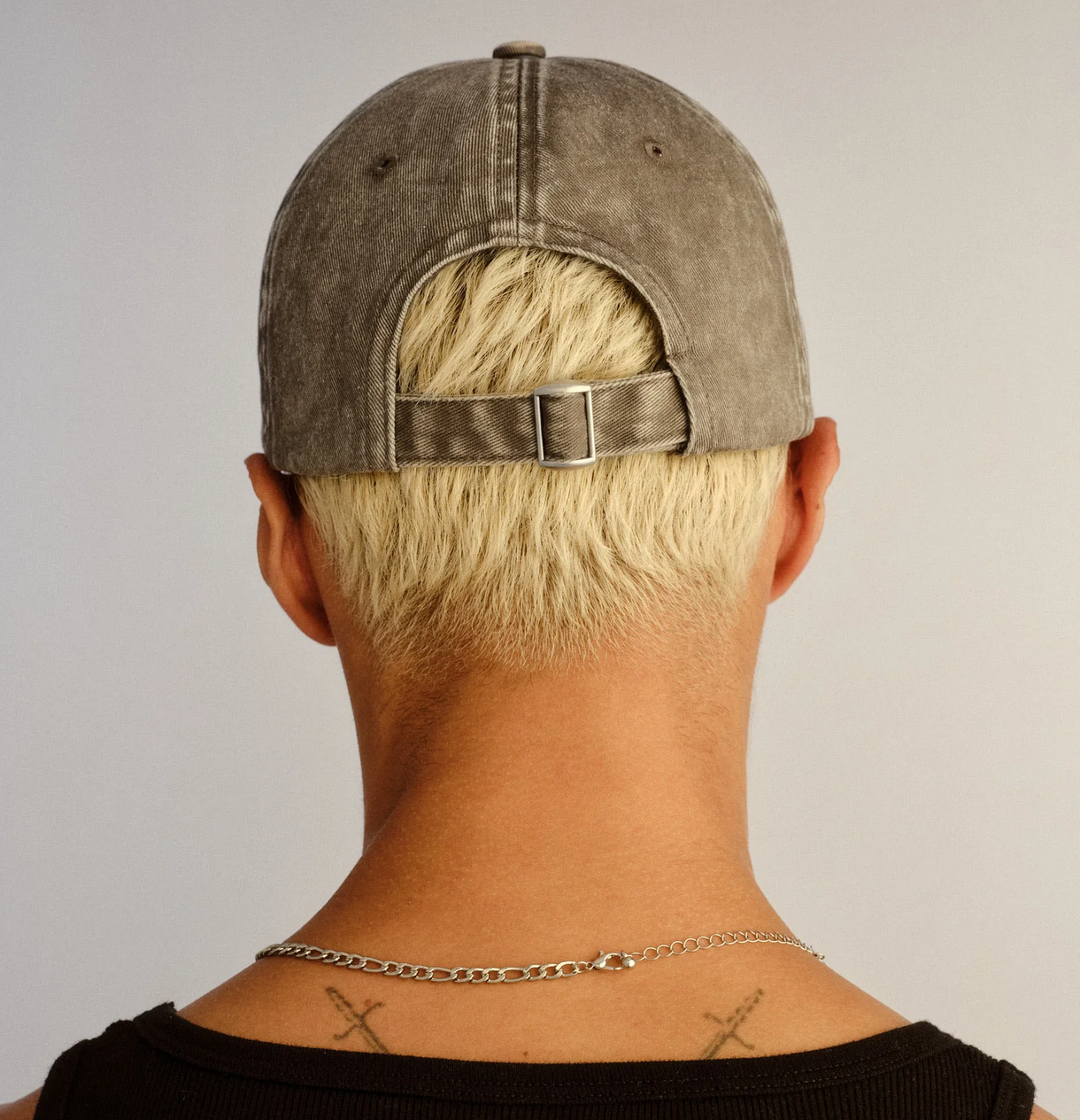 LE SPECS LOGO CAP | WASHED GREY