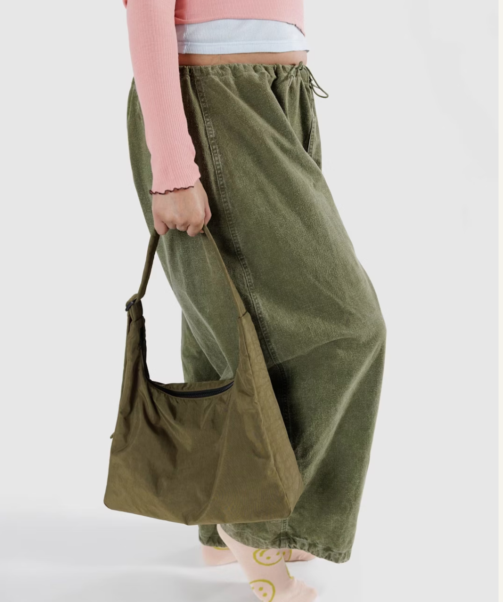 NYLON SHOULDER BAG | SEAWEED