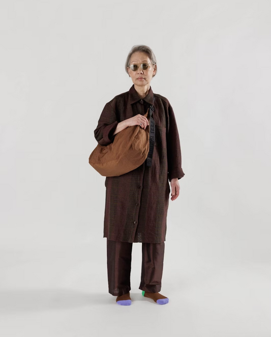 LARGE NYLON CRESCENT BAG | BROWN