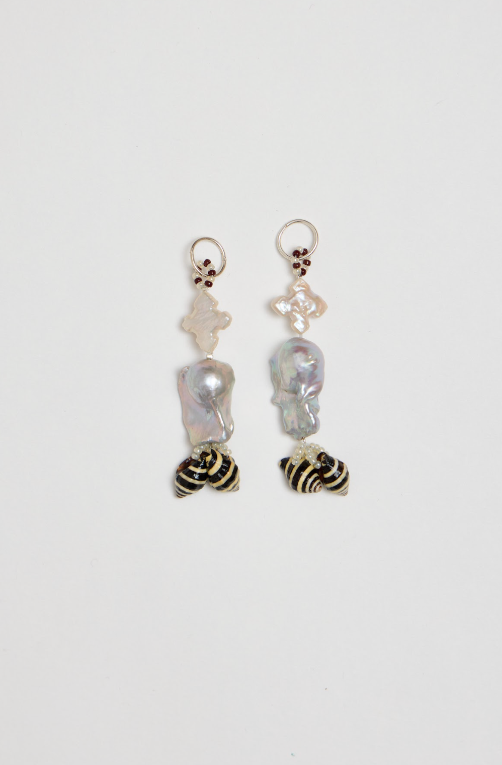 JOKER EARINGS | STRIPE