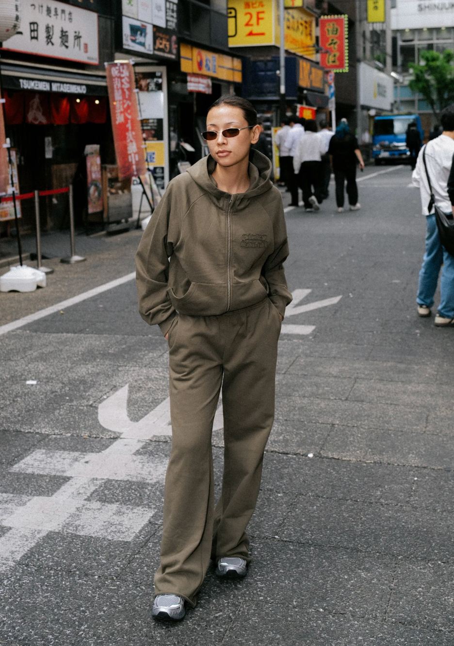 CROPPED ZIPPER HOODIE | KHAKI