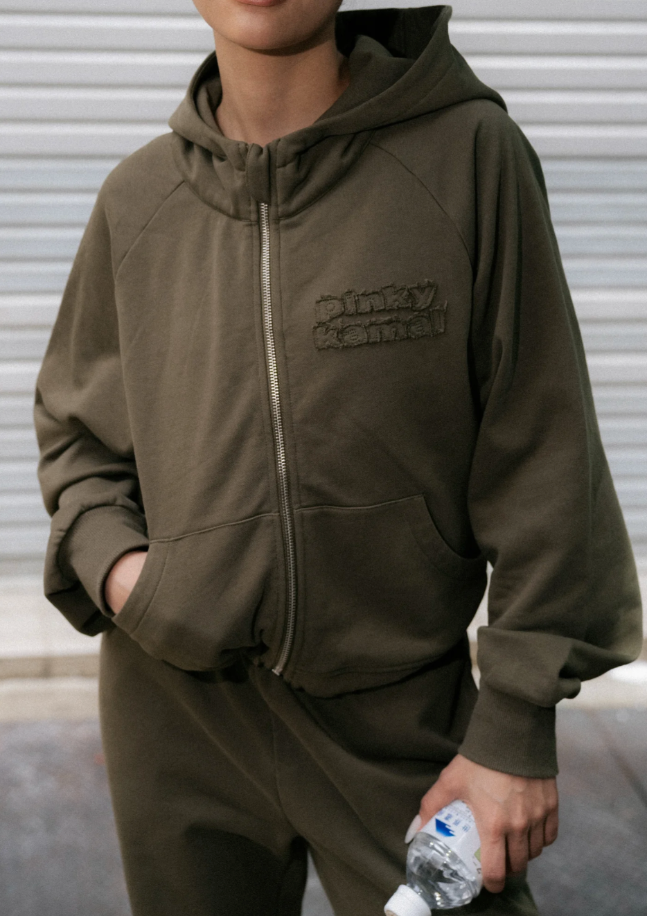 CROPPED ZIPPER HOODIE | KHAKI