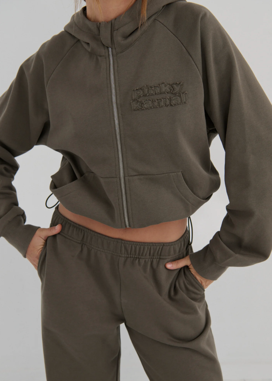 CROPPED ZIPPER HOODIE | KHAKI