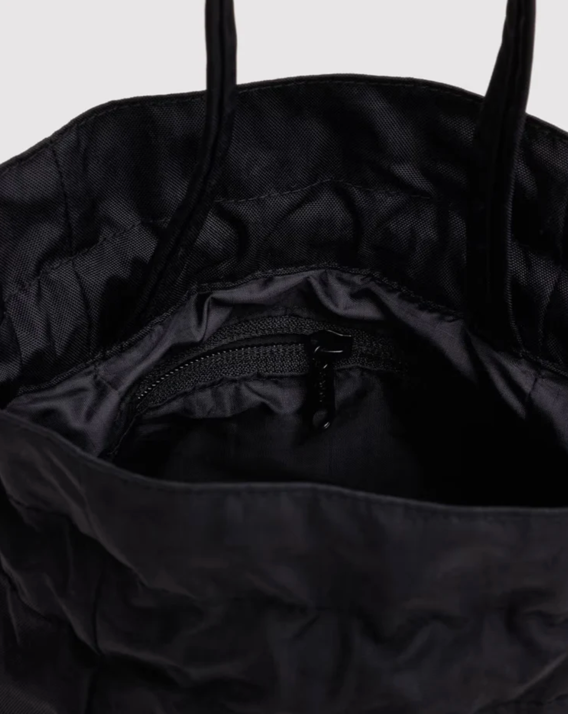 NYLON DRAWSTRING BAG | BLACK