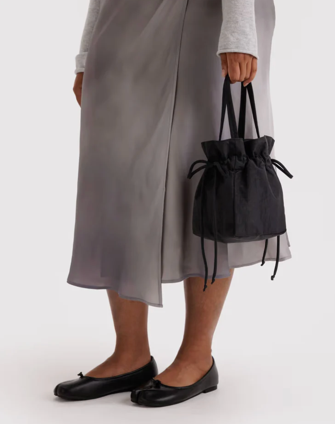 NYLON DRAWSTRING BAG | BLACK