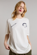 Damson Madder Afternoon Tea Boyfriend Tee White