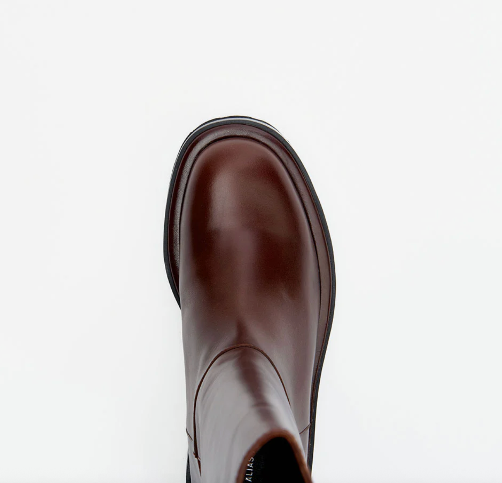SILVIE | WALNUT WAX