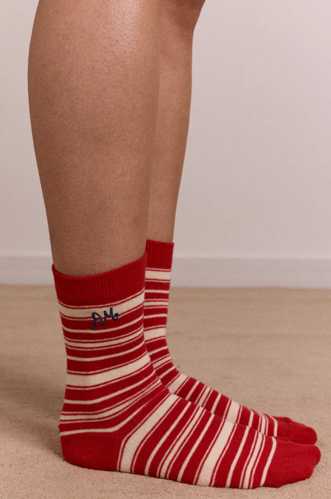 CALF LENGTH SOCKS | CREAM & RED