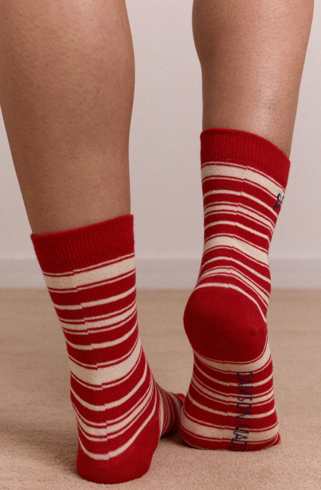 CALF LENGTH SOCKS | CREAM & RED