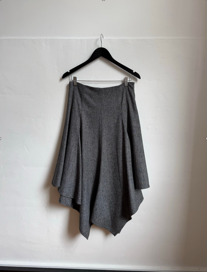 TAILORED HANKERCHEIF SKIRT | GRIGIO MELANGE