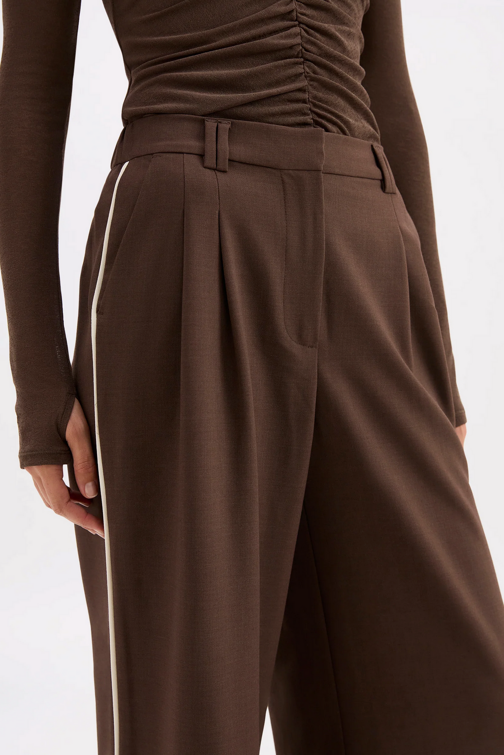 ABIGAIL PANT | WALNUT